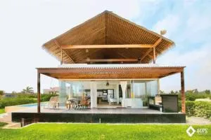 HOP MALIBU exclusiva frente al mar de Chincha - Larán