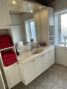 Sleep In Brande - Close By Herning, Legoland, Givskud Zoo