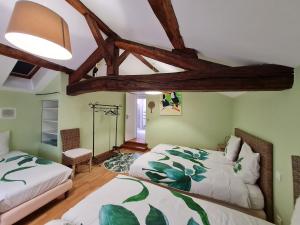 Maisons de vacances Domaine du Cuiset - Gite du Four a Pain : photos des chambres