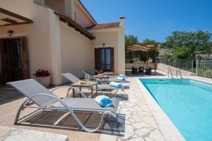 Guiscardos Luxury Villa