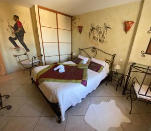 Hotels Hotel CASITA : Chambre Double avec Salle de Bains Privative