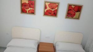 Relax, piscina, playa y barbacoa!