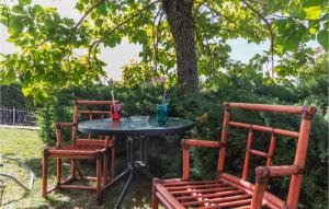 Amazing Apartment In Labin With Wifi