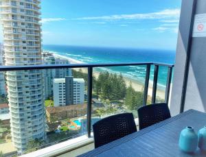 Surfers Paradise Ocean view Gold Coast, AUS - Best Price Guarantee