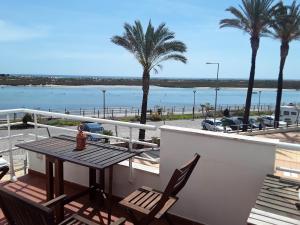 obrázek - 2 bedrooms apartement at Cabanas 100 m away from the beach with sea view furnished balcony and wifi