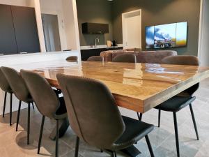 Swanky villa in Zeewolde with garden