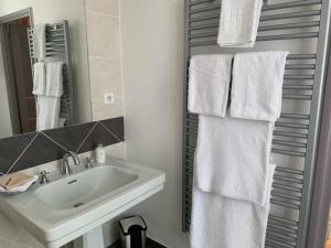 Chateau Tout Y Fault