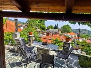 KERAMIDI GUESTHOUSE - Sklíthron