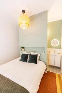 3 min à pied de la gare St Charles - 3 chambres avec Clim, SDB et TV