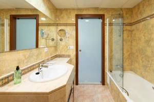 Single Room room in Seramar Hotel Sunna Park