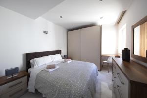 Luxurious 3 bedroom apartment with breathtaking views - MMAI1-1