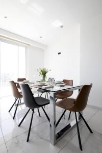 Luxurious 3 bedroom apartment with breathtaking views - MMAI1-1