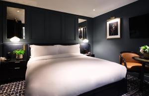 Standard Double Room room in The Mayfair Townhouse - by Iconic Luxury Hotels