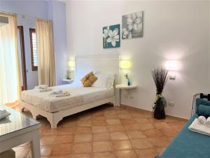 Badia Rooms & Breakfast