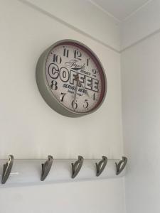 18, Waterside park, Fernly Holiday Home