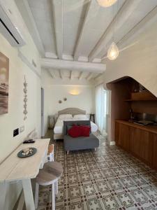 Double Room - Annex room in Antico Mondo Rooms & Suites