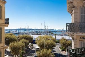 Anzur YourHostHelper