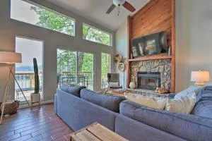 Private Boat Slip Serene Lake of the Ozarks Home - Eldon