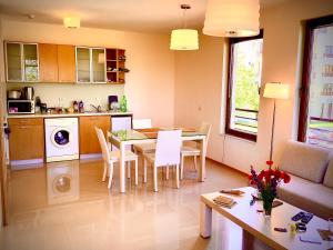 Studio in Lighthouse Golf Spa resort with Swimming Pool High Speed WiFi