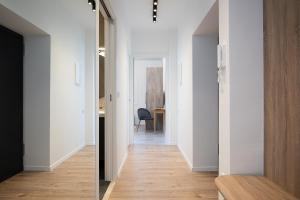 Golden Gate apartment