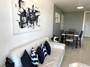 MARCOLINI - Luxo Vista Mar - Praia do Pepê