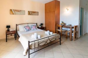 Comfy Studio at Klelia Cottage