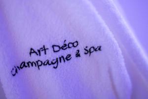 Appartements Art Deco Champagne & Spa : photos des chambres