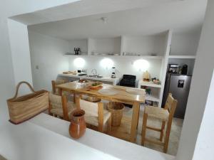 Casa Mango amplia con alberca y cerca de la Media Luna !!!