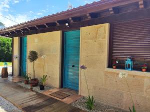 Casa nueva para peregrinos y familias Mos km 94