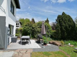 Moderne familienfreundliche Wohnung am Waldrand von Prüm mit Terrasse