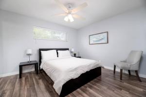 The Palms at Middle River Terrace 1