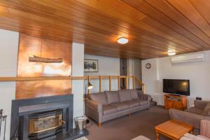 Dauphine 3 23 Townsend Street