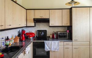 Lovely Home In Pinnow Ot Godern