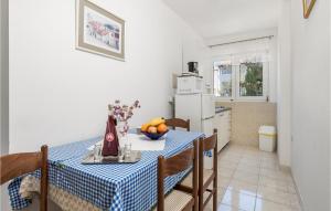 Awesome Apartment In Rab With 2 Bedrooms And Wifi