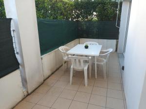 Appartements Appartement Hendaye, 2 pieces, 4 personnes - FR-1-239-780 : photos des chambres