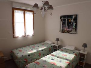 Bel appartement T3 avec terrasse à Cavalaire-sur-Mer - FR-1-100-270