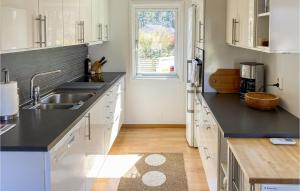 Stunning Home In Skummeslövsstrand