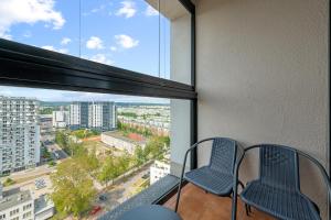 Top Floor z widokiem na morze by Downtown Apartments