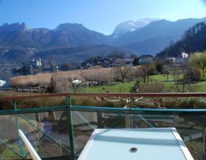 Appartements La Baie des Voiles, FEET IN THE CRYSTAL WATERS, 9 Apts from studio to Duplex by LLA SELECTIONS : photos des chambres