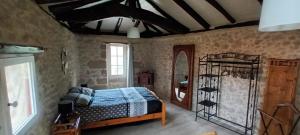 B&B / Chambres d'hotes Les Gites du Hameau avec piscine : photos des chambres