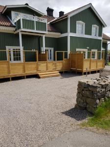 Vare 4 vandrarhem AB