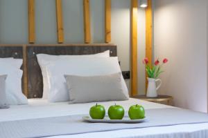 Villa Dimitris - The House & The Suite