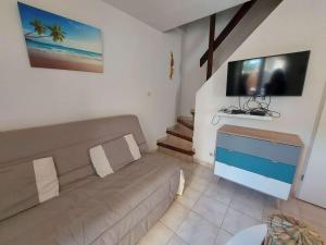 Maison Duplex 3 Pièces, Terrasse, Parking, Plage à Proximité, Idéal Famille - 6 Pers. - FR-1-326-658