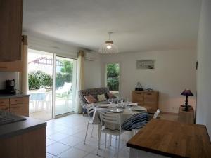 Appartement cosy à Capbreton: Jardin, Terrasse, Parking, Wi-Fi, à 300m de la Plage - FR-1-413-133