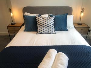 2 BR Apartment in Central Windsor 33A