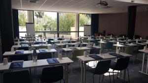 Hotels Campanile PRIME - Nice Airport : photos des chambres