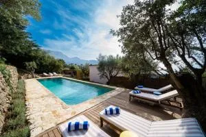 CA'N QUINN - Дейя