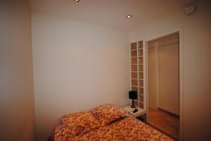 Résidence Gray dAlbion 2P NAP558