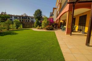 (PAR001) Modern Garden Apartment