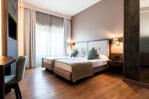 Double or Twin Room room in Mokinba Hotels King